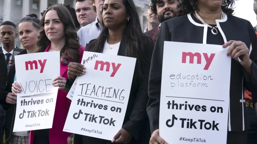 TikTok creators gather in Washington D.C. to protest the potential ban of the popular social media platform. 

Image Source: NBC News 